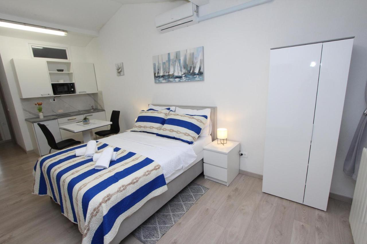 Studio Sunny Rovinj Extérieur photo