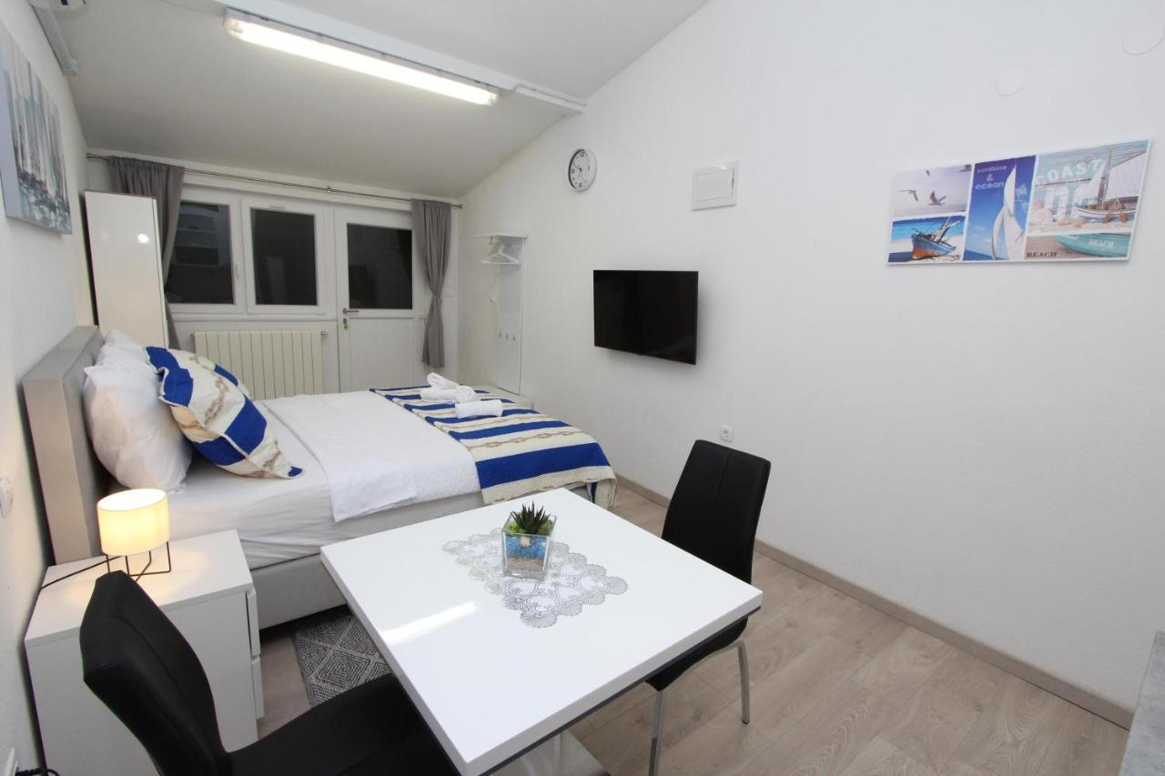Studio Sunny Rovinj Extérieur photo